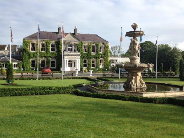 Finnstown Castle Hotel Lucan Kültér fotó