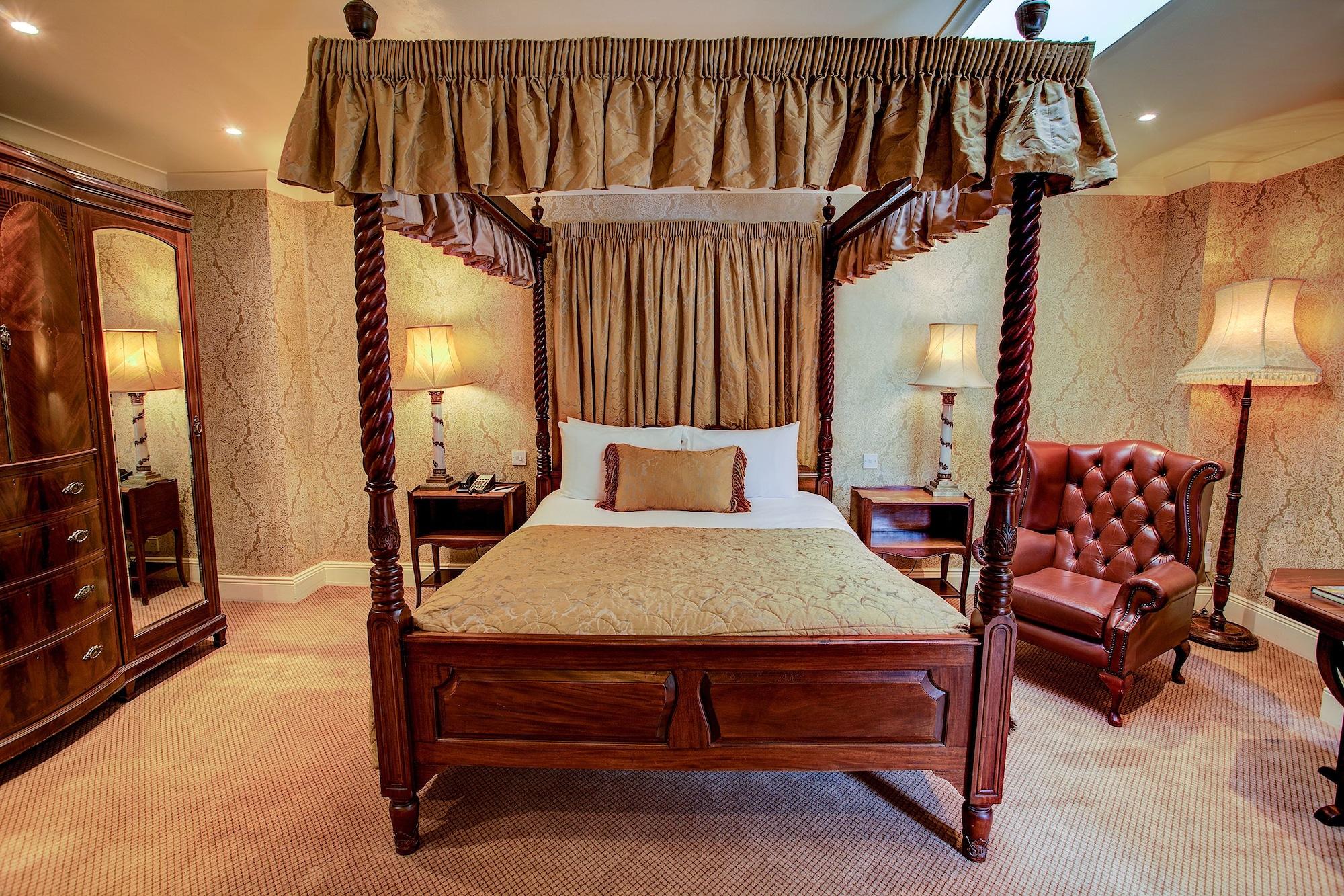 Finnstown Castle Hotel Lucan Kültér fotó