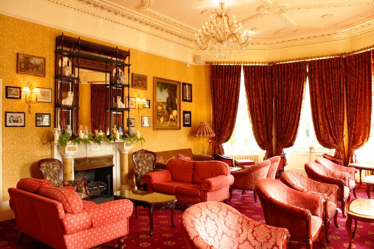 Finnstown Castle Hotel Lucan Kültér fotó